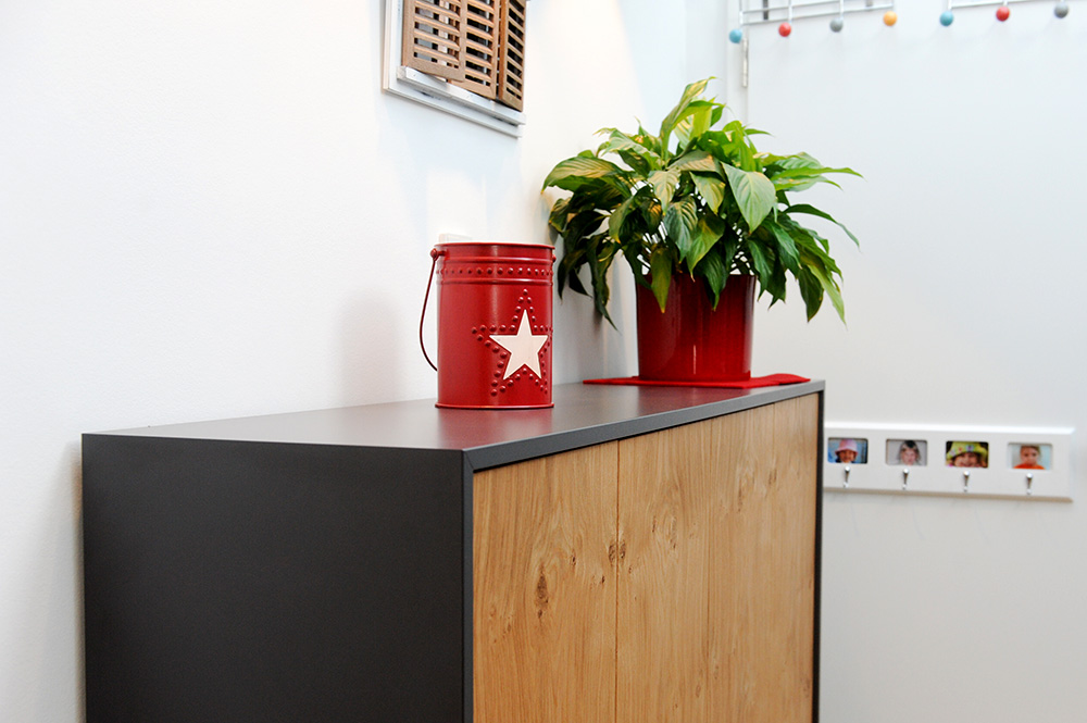 Schreinerei TEKO – München und Dachau – Garderobe Eiche anthrazit