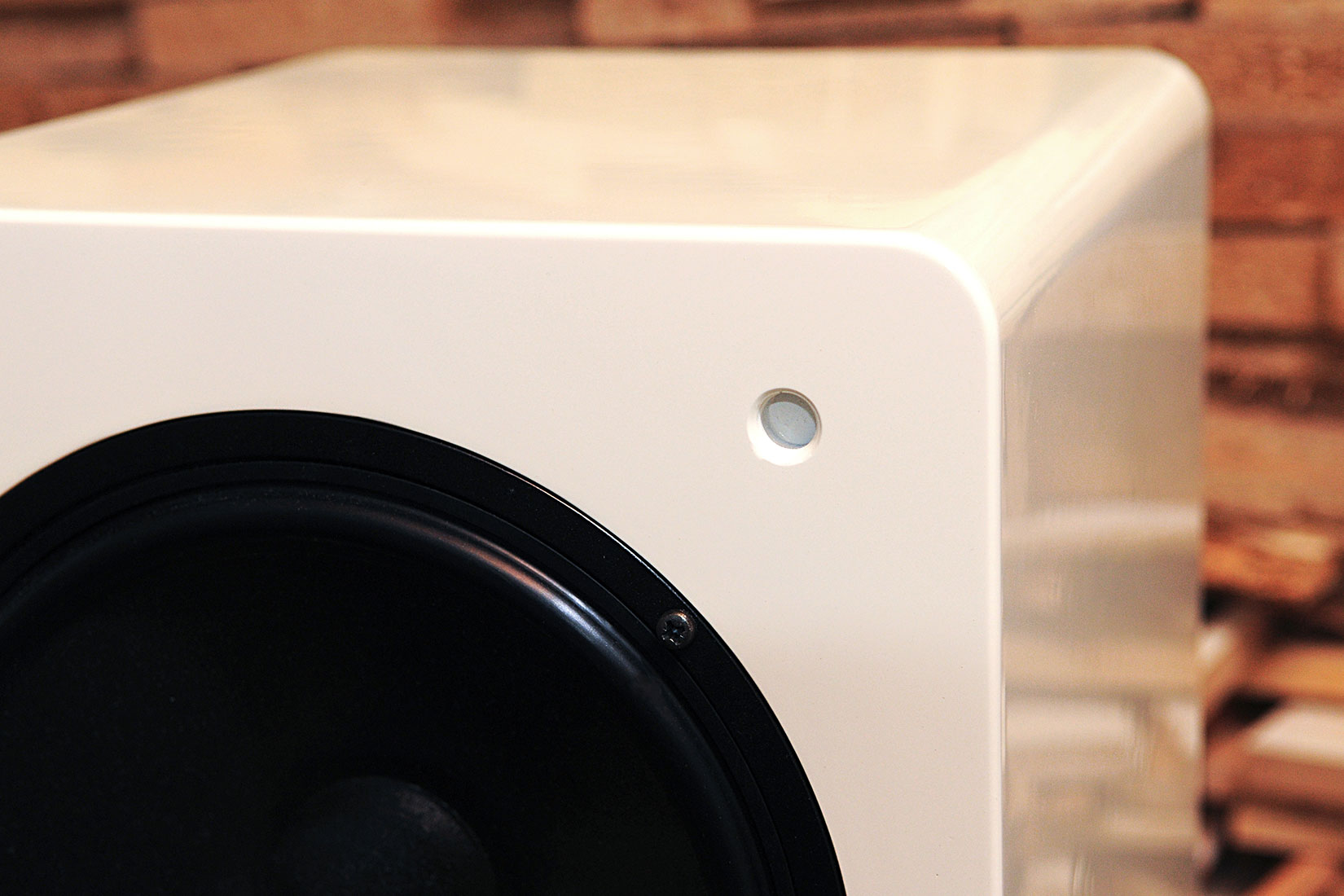 Schreinerei TEKO – Schreiner München und Dachau – Lautsprecher weiß hochglanz