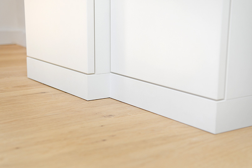 Schreinerei TEKO – Schreiner München, Dachau – Wohnzimmerwand Details